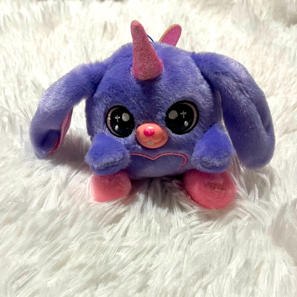 Rainbocorns
Minty Bunnycorn Mini Surprise - Picture 1 of 9